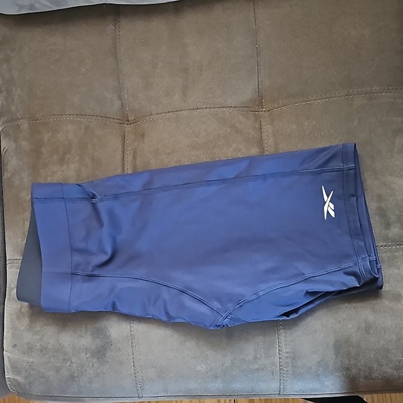 Compression Shorts - Picture 3 of 4